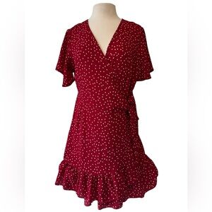 R E D  P O L K A  D O T   WRAP DRESS
